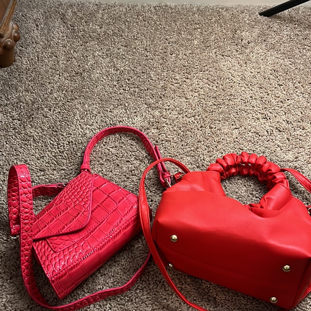 Red hot….. - Picture 2 of 6